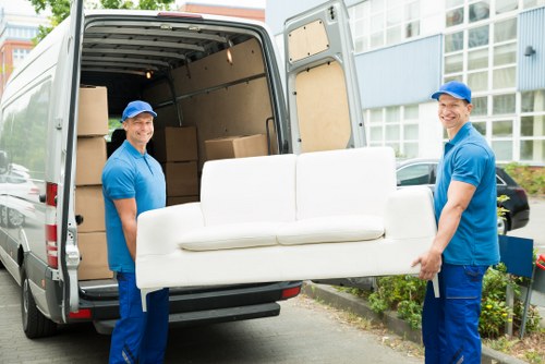 Removal van and moving boxes for same day removals in Lambeth